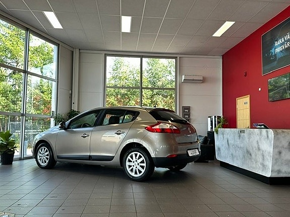Renault Megane 5 of 11