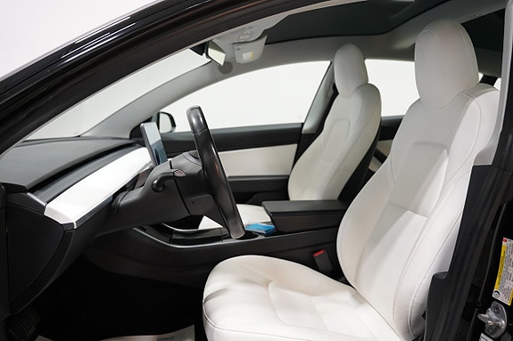 Tesla Model 3 7 of 20