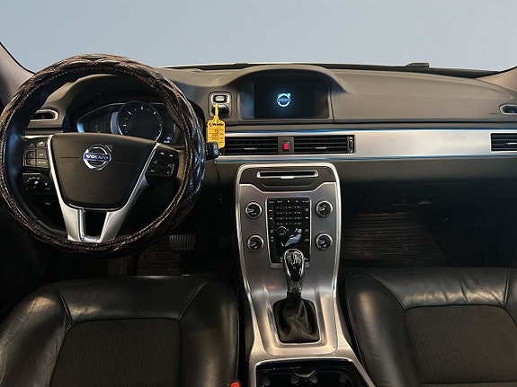 Volvo V70 8 of 21