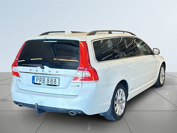 Volvo V70 6 of 21