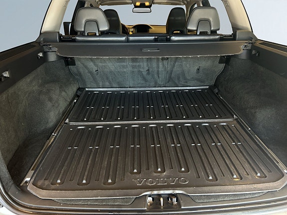 Volvo V70 12 of 21