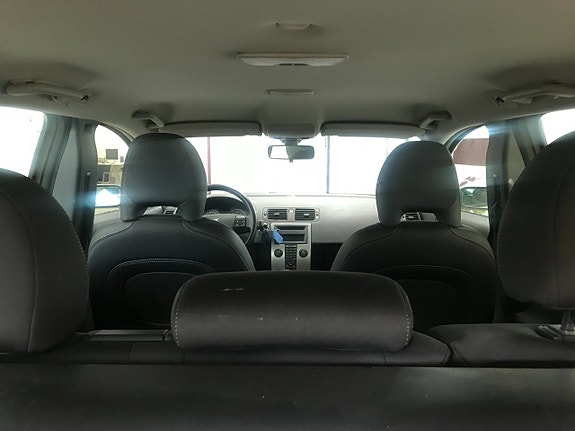 Volvo V50 16 of 19
