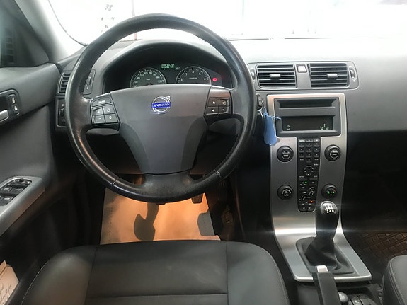 Volvo V50 9 of 19