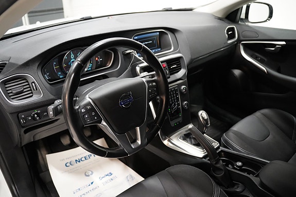 Volvo V40 6 of 20