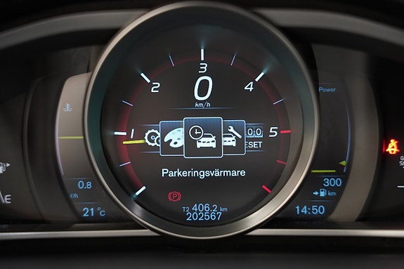 Volvo V40 12 of 20