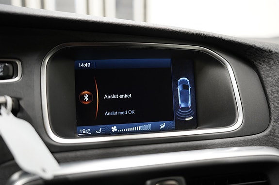 Volvo V40 15 of 20