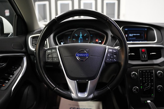 Volvo V40 10 of 20