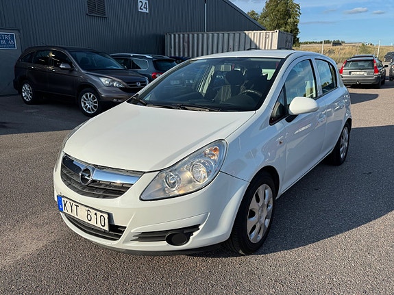Opel Corsa 2 of 25