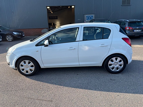 Opel Corsa 9 of 25
