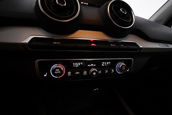 Audi Q2 12 of 18