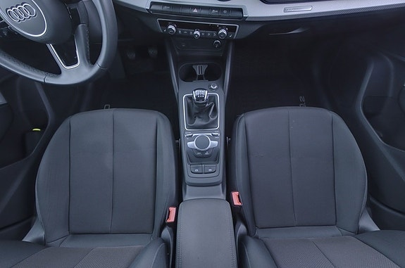 Audi Q2 9 of 18