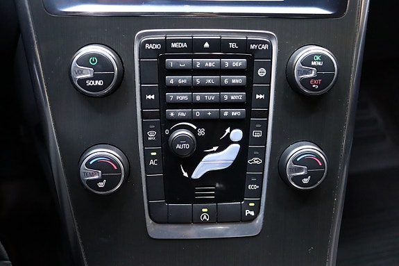 Volvo XC60 24 of 26