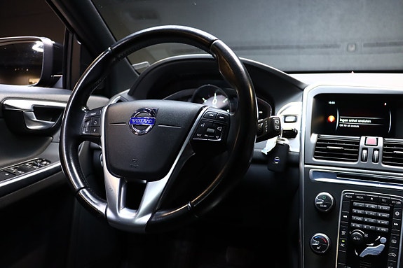 Volvo XC60 18 of 26