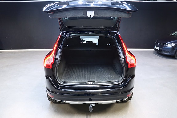 Volvo XC60 14 of 26
