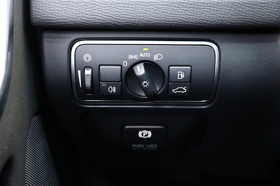 Volvo XC60 22 of 26