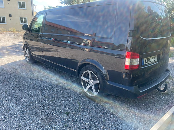 Volkswagen Transporter 6 of 8