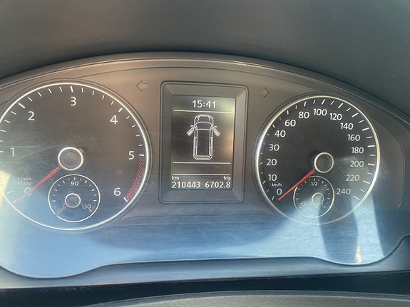 Volkswagen Transporter 3 of 8