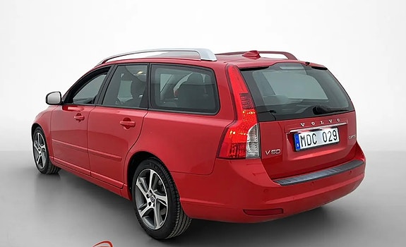 Volvo V50 2 of 3