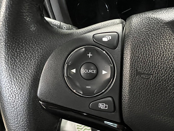 Honda HR-V 11 of 15
