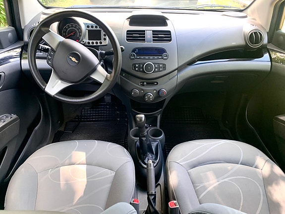 Chevrolet Spark 8 of 12