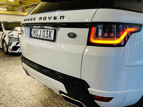 Land Rover Range Rover Sport 7 of 25
