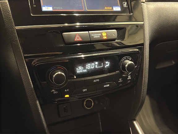 Suzuki Vitara 18 of 21
