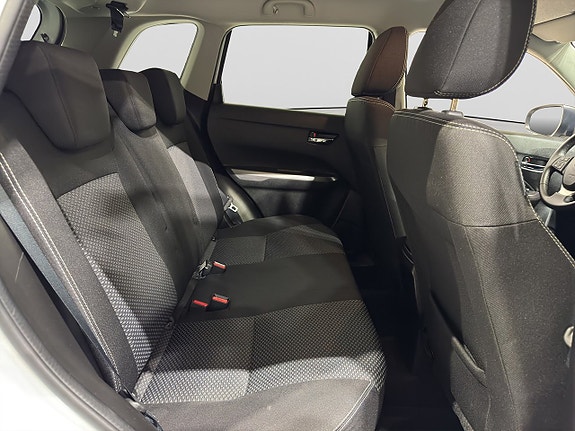 Suzuki Vitara 10 of 21