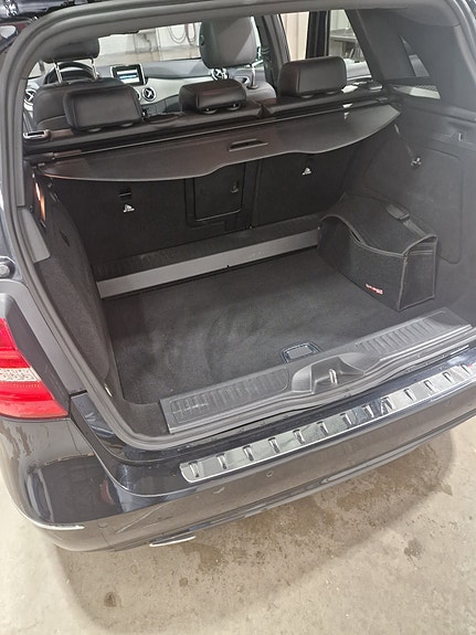Mercedes-Benz B180 8 of 12