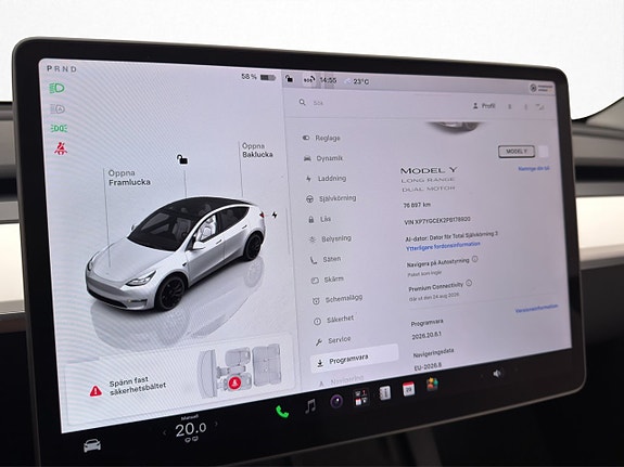 Tesla Model Y 24 of 30