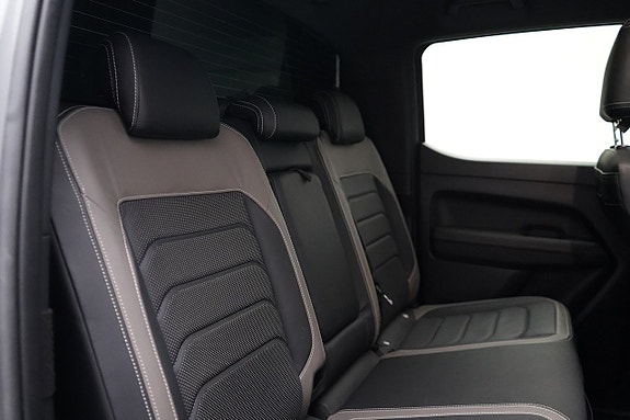 Volkswagen Amarok 21 of 27