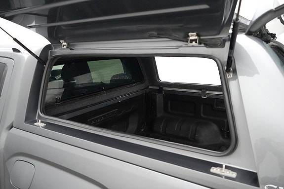 Volkswagen Amarok 5 of 27