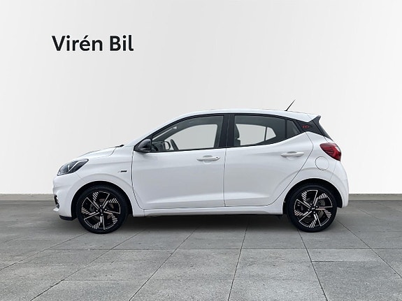 Hyundai i10 3 of 10