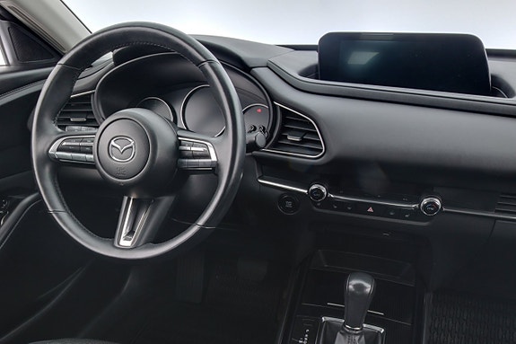 Mazda CX-30 14 of 18