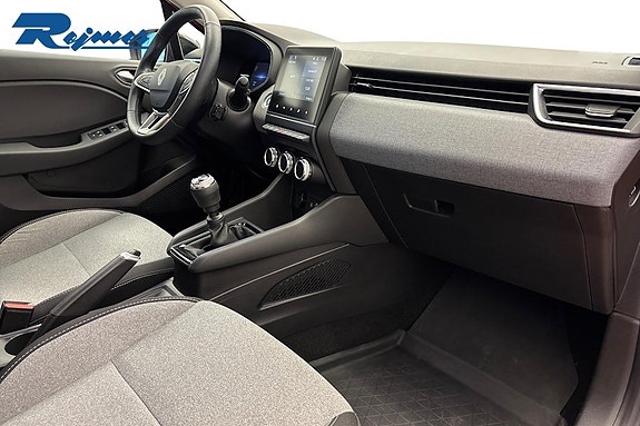 Renault Clio 6 of 18