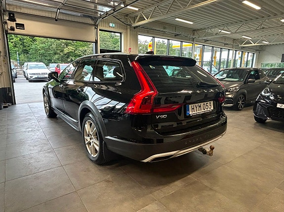 Volvo V90 Cross Country 5 of 20