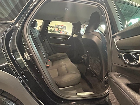 Volvo V90 Cross Country 19 of 20