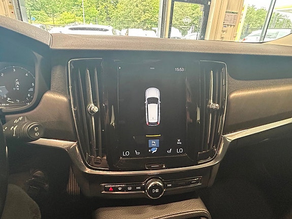 Volvo V90 Cross Country 15 of 20