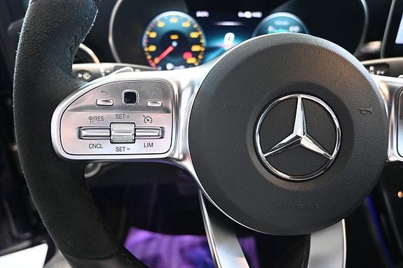 Mercedes-Benz C300 18 of 26