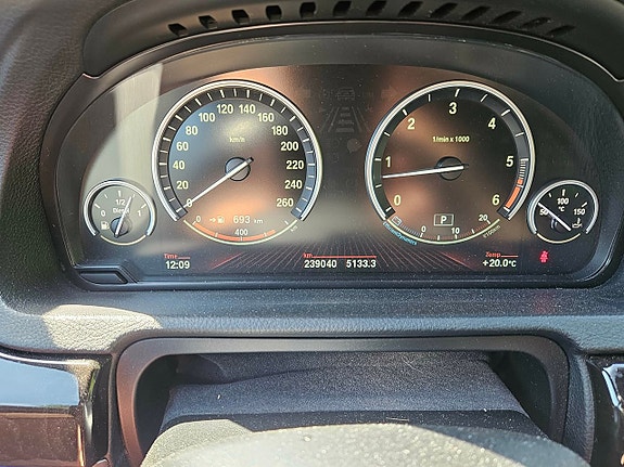 BMW 530d 5 of 5