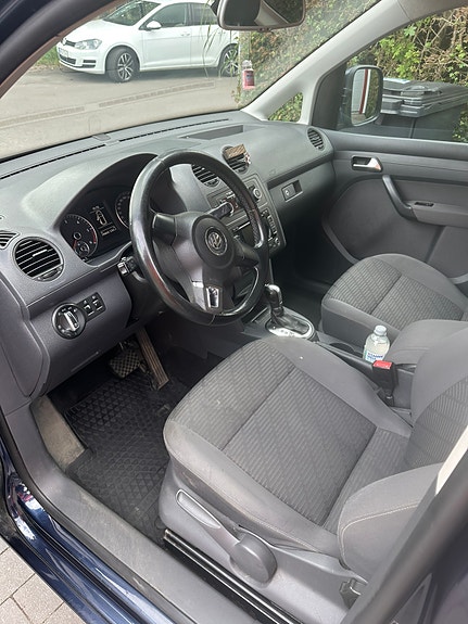 Volkswagen Caddy Maxi 7 of 9