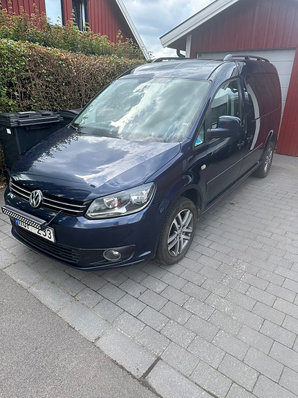 Volkswagen Caddy Maxi 2 of 9