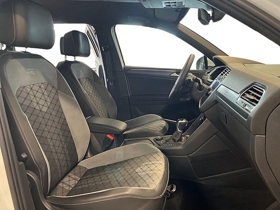 Volkswagen Tiguan 8 of 15