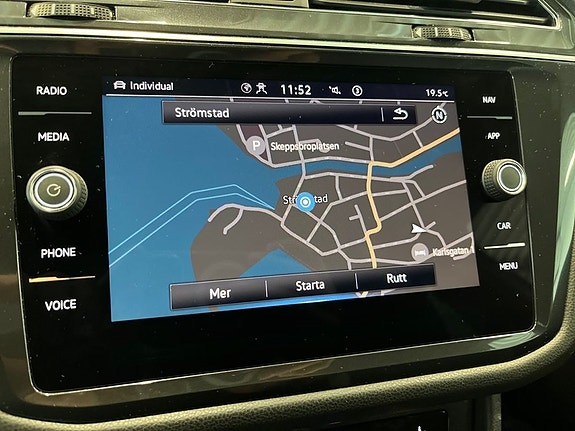 Volkswagen Tiguan 12 of 15
