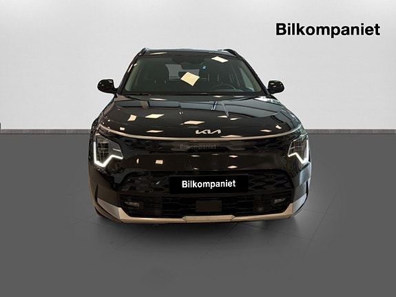 Kia Niro 2 of 21