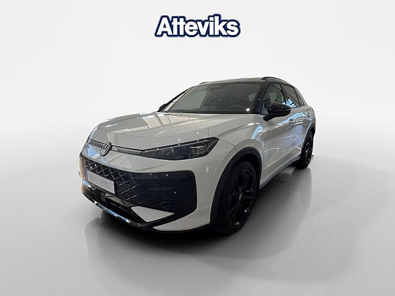 Volkswagen T-Roc 9 of 17