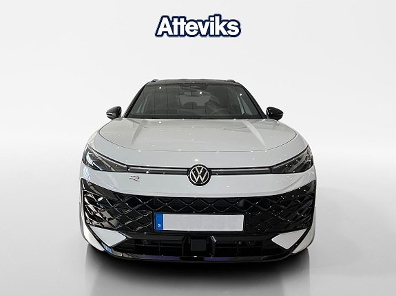 Volkswagen T-Roc 2 of 17