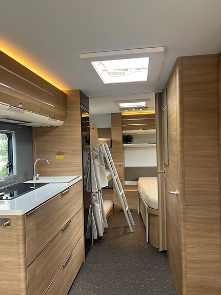 Adria Adora 593 uk 5 of 16