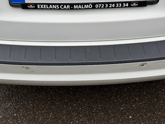 Volvo V50 7 of 9