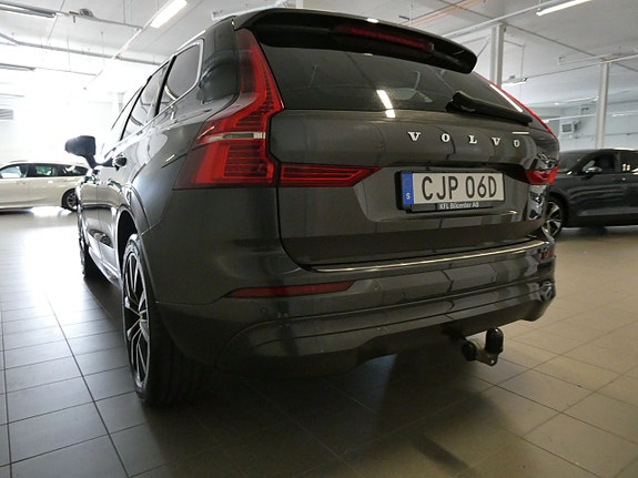 Volvo XC60 8 of 25