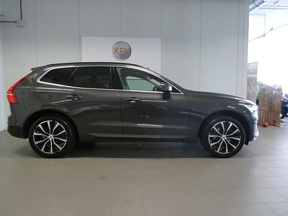 Volvo XC60 5 of 25